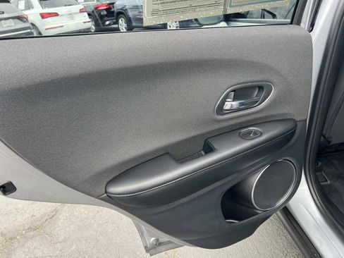 Certified 2019 Honda HR-V EX image 21
