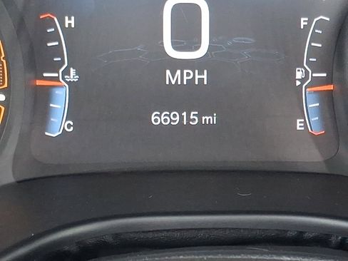 Used 2022 Jeep Compass Latitude w/ Sun and Sound Group image 21