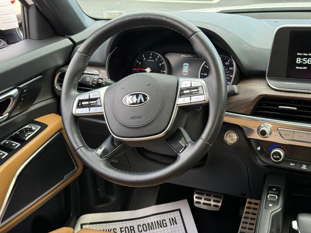 Used 2021 Kia Telluride SX w/ Nightfall Edition Package AWD/4WD image 12