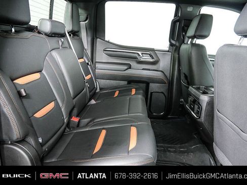 Used 2024 GMC Sierra 1500 AT4 w/ Technology Package AWD/4WD image 22