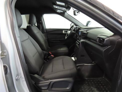 Used 2023 Ford Explorer 4WD Police Interceptor image 29