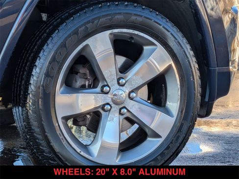 Used 2014 Jeep Grand Cherokee Overland image 19