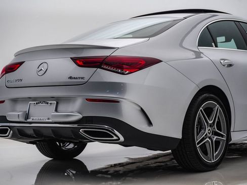 Used 2023 Mercedes-Benz CLA 250 4MATIC image 12
