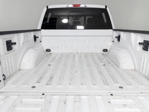 Used 2015 Ford F150 XLT w/ Equipment Group 302A Luxury image 20