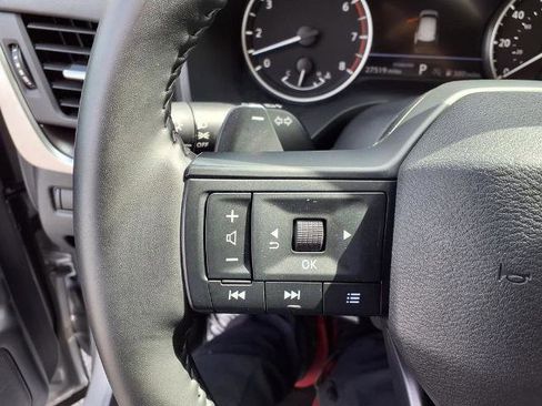 Certified 2025 Nissan Rogue SV FWD image 13