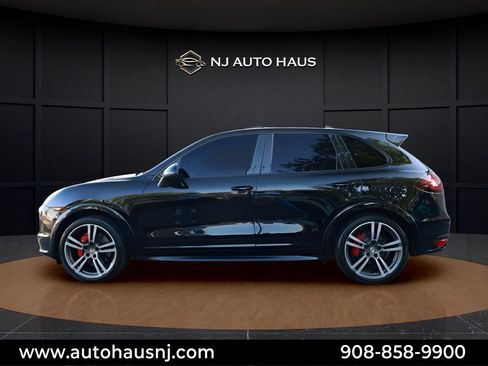 Used 2013 Porsche Cayenne GTS AWD/4WD image 5