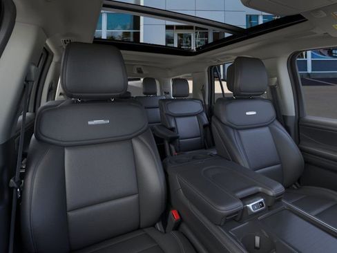 New 2026 Ford Expedition Platinum w/ Driver's Package image 10