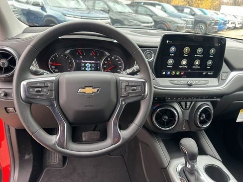 New 2026 Chevrolet Blazer LT image 13