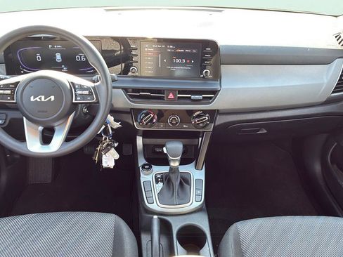 Used 2026 Kia Seltos LX FWD image 27