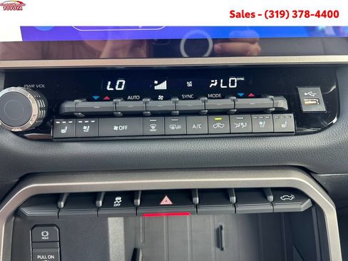New 2026 Toyota Tundra Limited AWD/4WD image 24