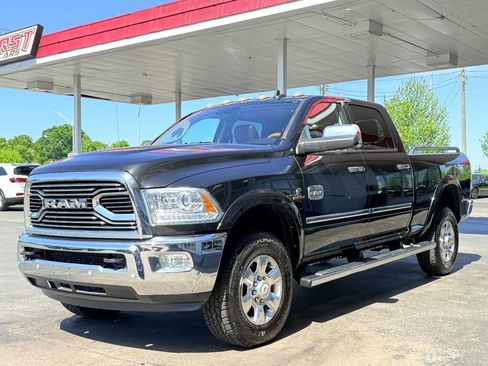 Used 2018 RAM 2500 Longhorn w/ Off Road Package image 10