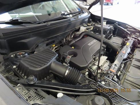 Used 2022 GMC Terrain SLE w/ Driver Convenience Package image 36