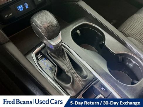 Used 2019 Hyundai Santa Fe SEL AWD/4WD image 23