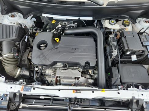 Used 2024 Chevrolet Equinox LS w/ LS Convenience Package FWD image 28