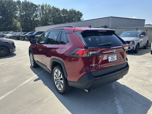 Used 2021 Toyota RAV4 XLE Premium FWD image 21