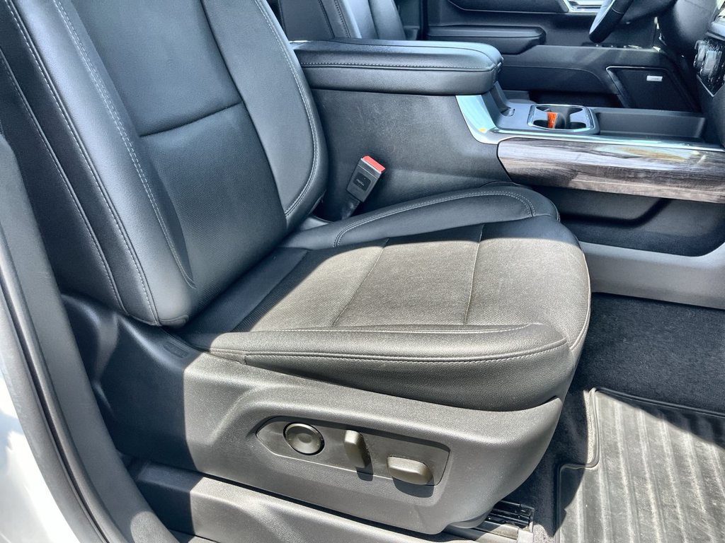 Used 2024 Chevrolet Silverado 2500 LTZ w/ LTZ Plus Package AWD/4WD image 28