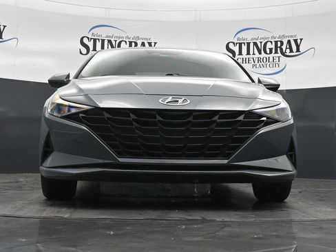 Used 2023 Hyundai Elantra SEL w/ Preferred Accessory Package FWD image 27