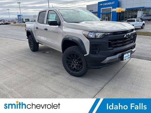 New 2026 Chevrolet Colorado Trail Boss AWD/4WD image 1