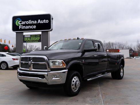 Used 2016 RAM 3500 Laramie w/ Convenience Group image 1