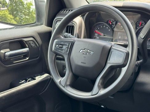 Used 2023 Chevrolet Silverado 1500 Custom Trail Boss AWD/4WD image 13