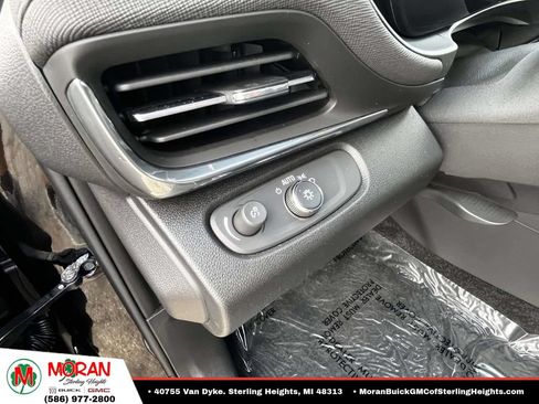 Certified 2024 Buick Envista Sport Touring w/ Convenience I Package FWD image 19