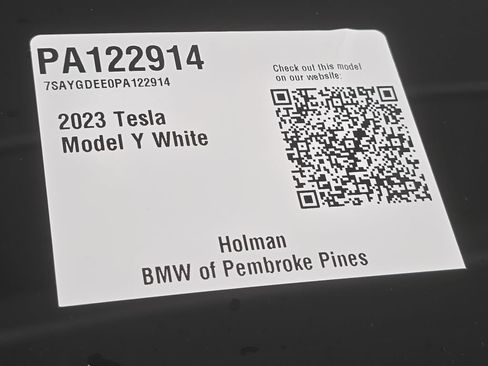 Used 2023 Tesla Model Y Long Range AWD/4WD image 25