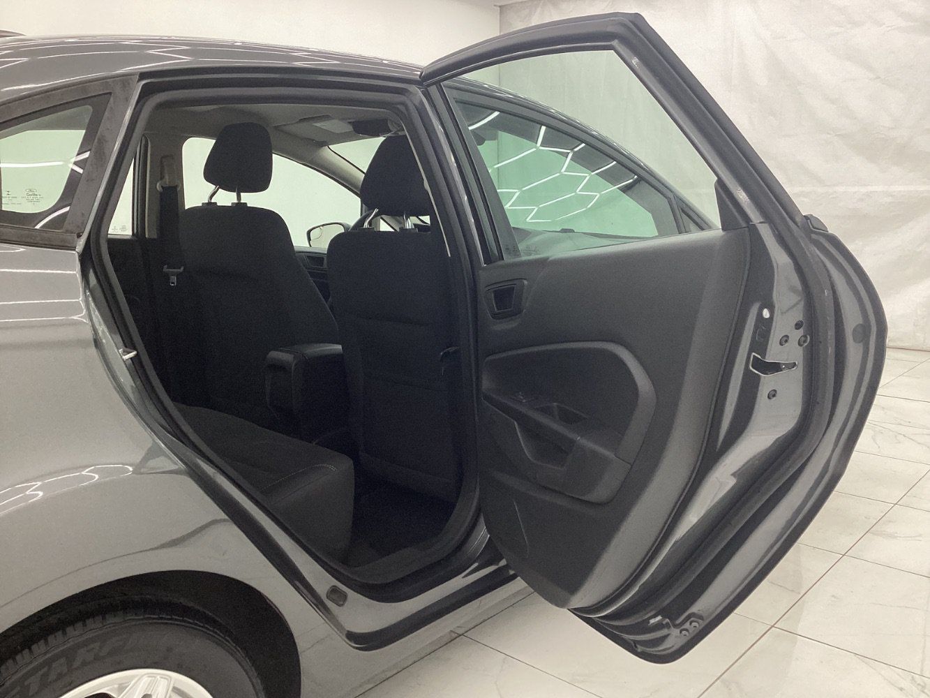 Used 2019 Ford Fiesta SE FWD image 23