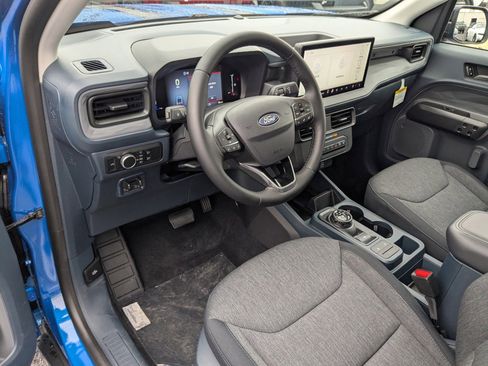 New 2025 Ford Maverick XLT w/ XLT Luxury Package AWD/4WD image 17
