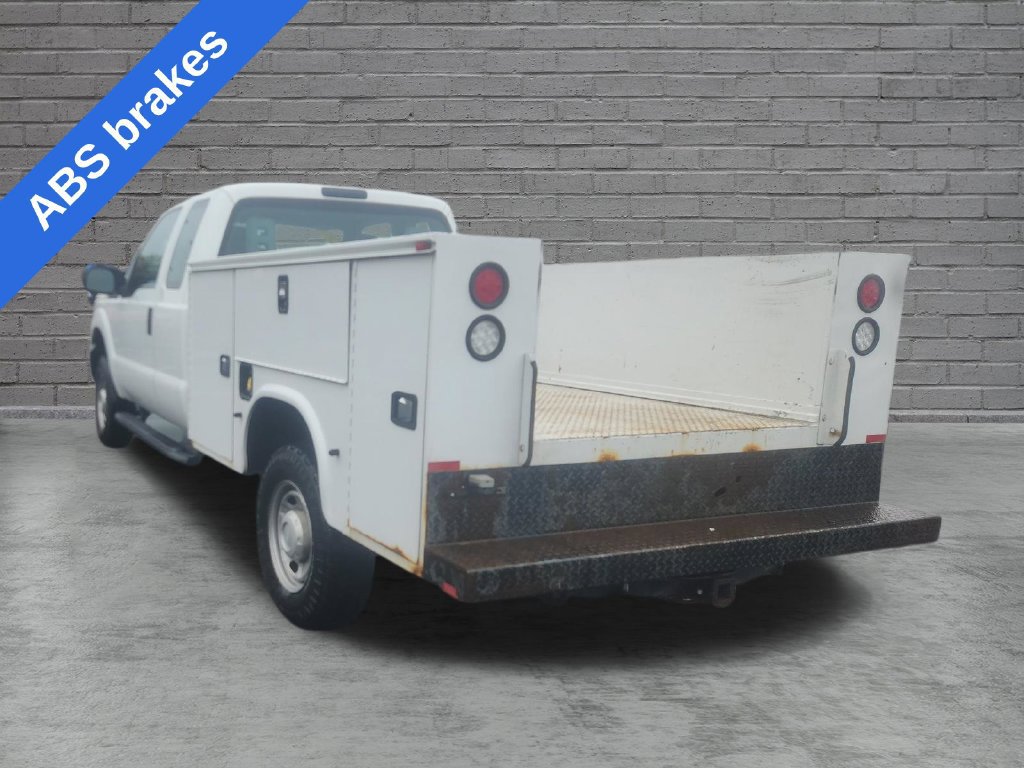 Used 2016 Ford F350 XL AWD/4WD image 4