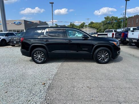 Used 2017 GMC Acadia SLT AWD/4WD image 9