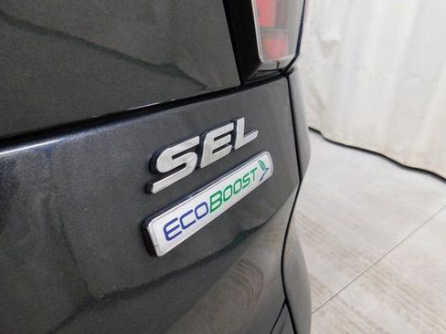 Used 2018 Ford Escape SEL image 13