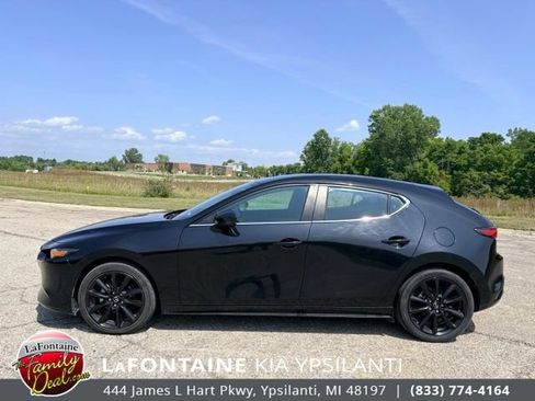Used 2025 MAZDA MAZDA3 s Sport FWD image 2