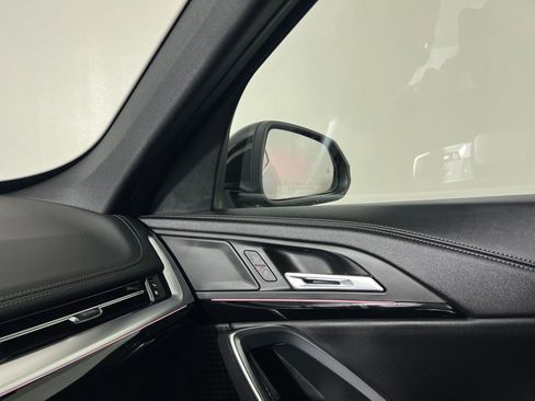 Used 2026 BMW X1 xDrive28i w/ Technology Package image 30