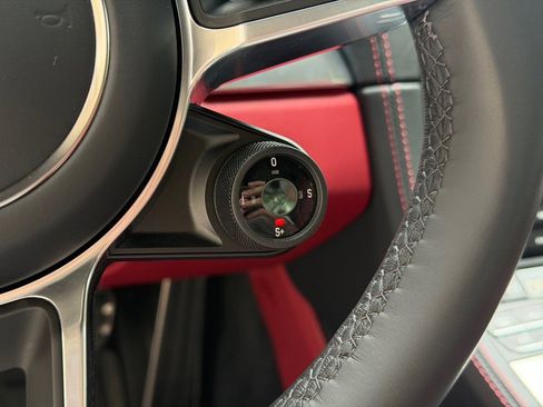 Used 2024 Porsche 718 Cayman S RWD image 36