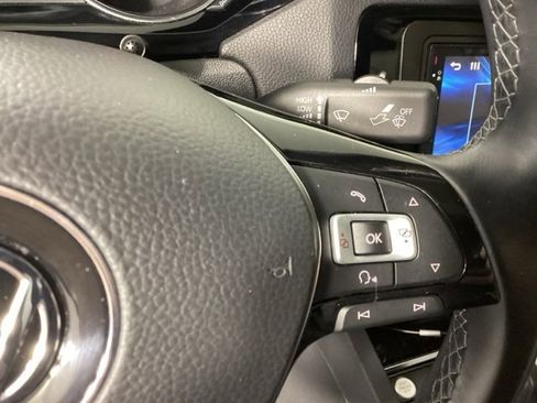 Used 2016 Volkswagen Jetta SEL Premium image 30