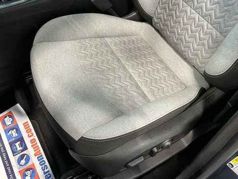 Used 2022 Chevrolet Equinox LT image 15