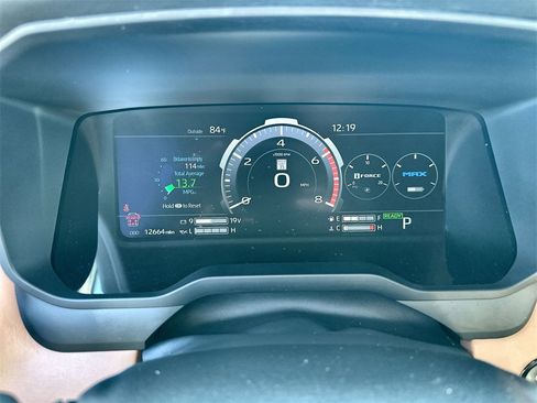 Used 2025 Toyota Sequoia 4WD image 30