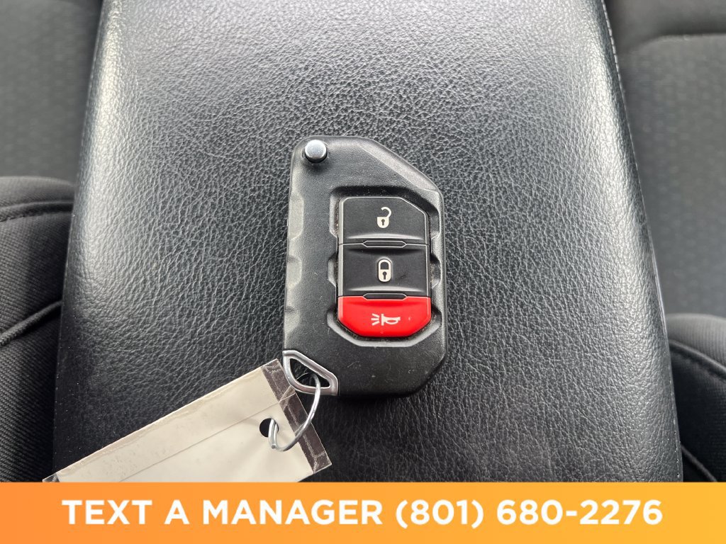 Used 2022 Jeep Gladiator Rubicon AWD/4WD image 27