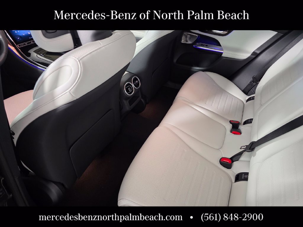 New 2026 Mercedes-Benz GLC 300 image 12