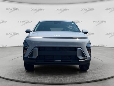 Certified 2026 Hyundai Kona SE AWD/4WD image 2