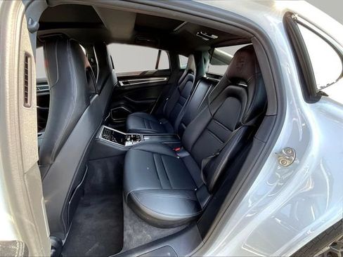 Used 2023 Porsche Panamera Platinum Edition w/ Assistance Package RWD image 23