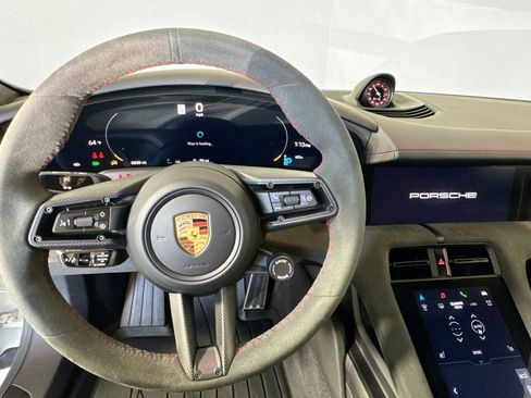 Used 2023 Porsche Taycan GTS image 11
