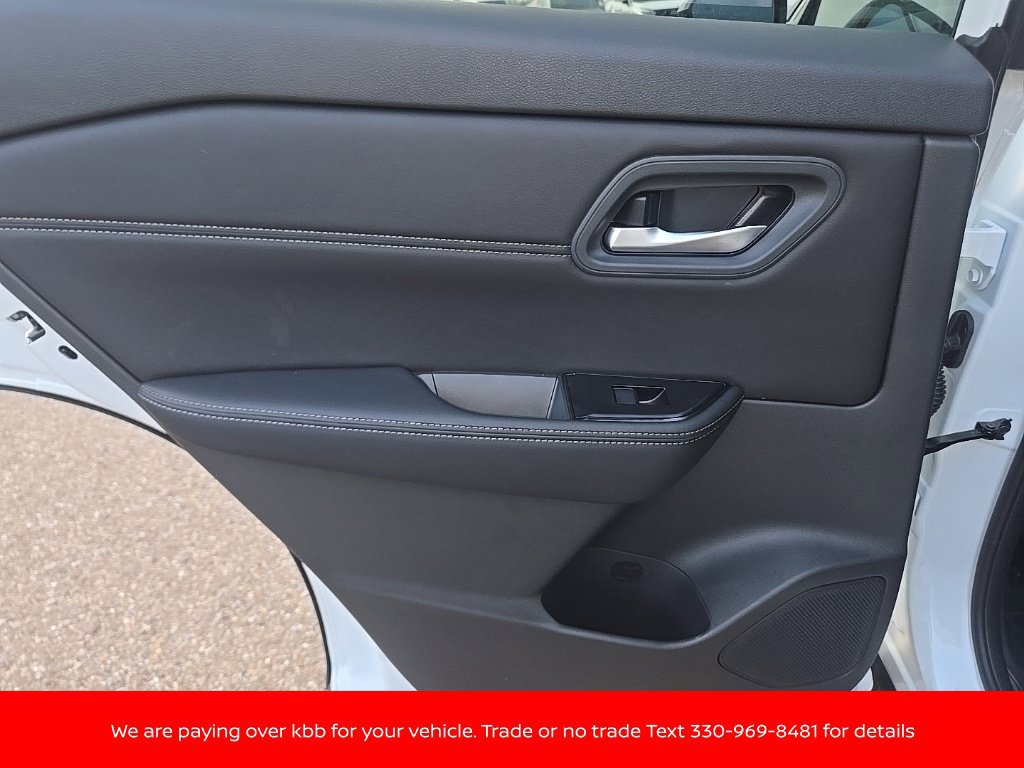 New 2026 Nissan Rogue Dark Armor AWD/4WD image 30