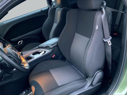 Used 2023 Dodge Challenger R/T RWD image 7