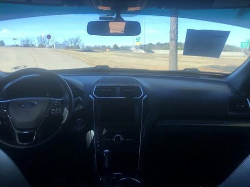 Used 2016 Ford Explorer Sport w/ Equipment Group 401A image 17