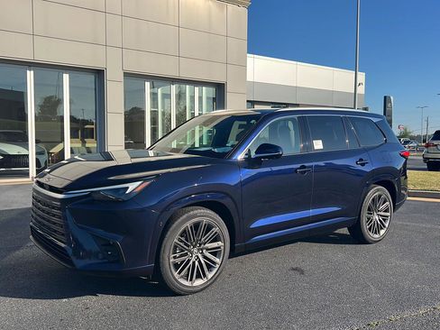 New 2026 Lexus TX 350 AWD image 2