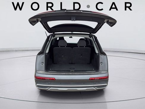 Used 2022 Audi Q7 3.0T Premium image 36