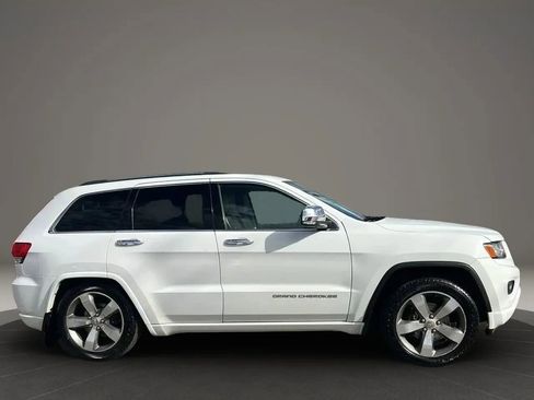 Used 2014 Jeep Grand Cherokee Overland image 4