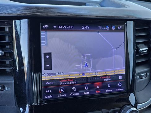 Used 2019 RAM 1500 Laramie image 14