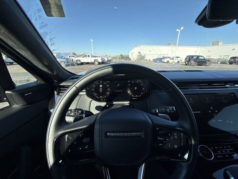 Used 2023 Land Rover Range Rover Sport First Edition image 15